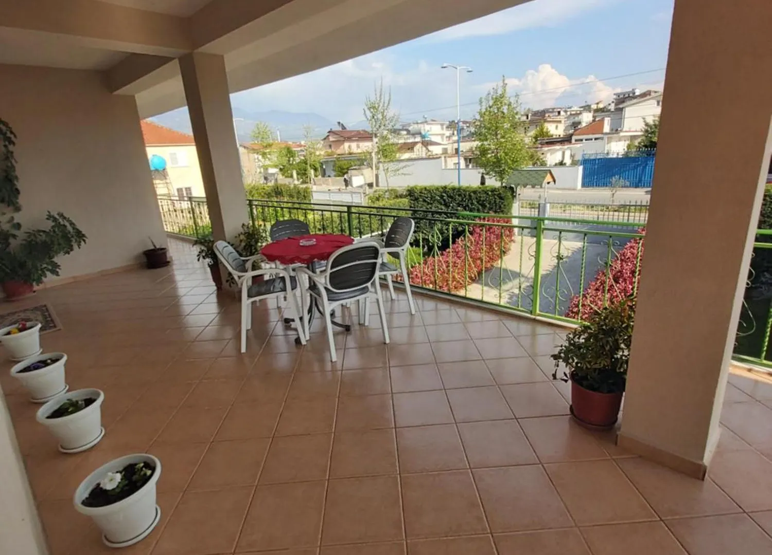 Villa Cerpja Kamez Albania